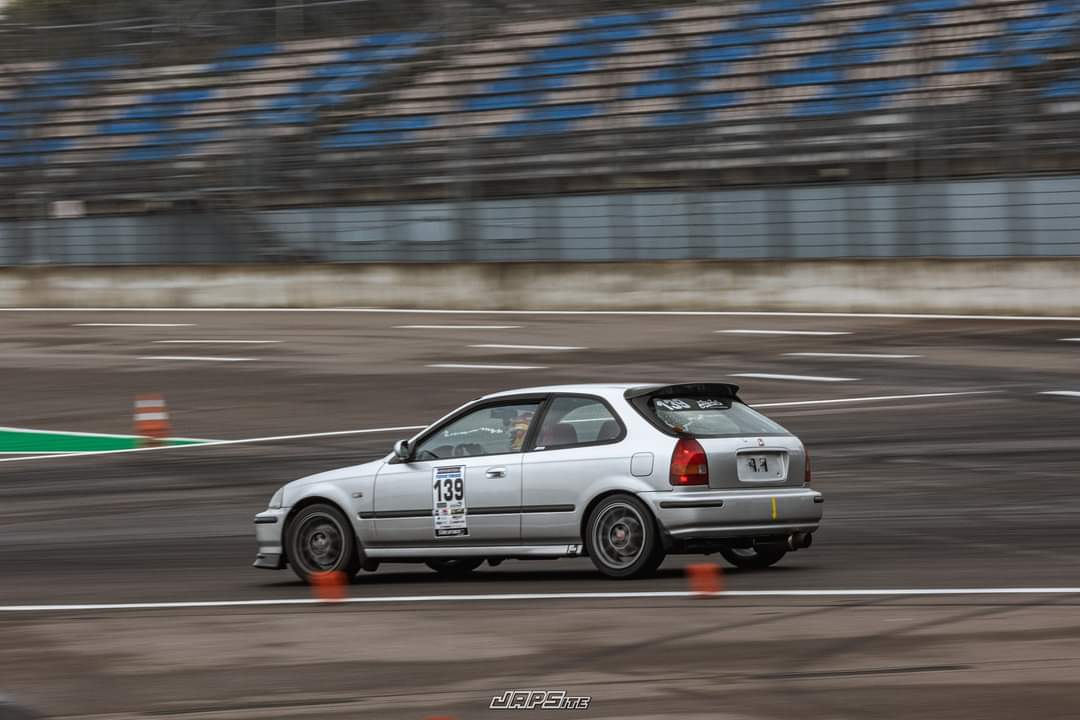 Michael Speiser im Honda Civic, Startnummer 139.
